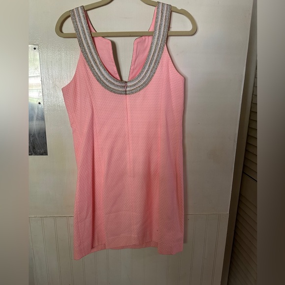 Lilly Pulitzer pink with silver accent! Very elegant! Great condition! - Picture 2 of 3